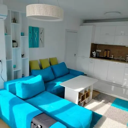 Apartment Alinik *